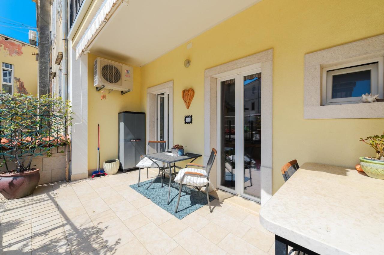 Apartment Nina Πόρετς Εξωτερικό φωτογραφία