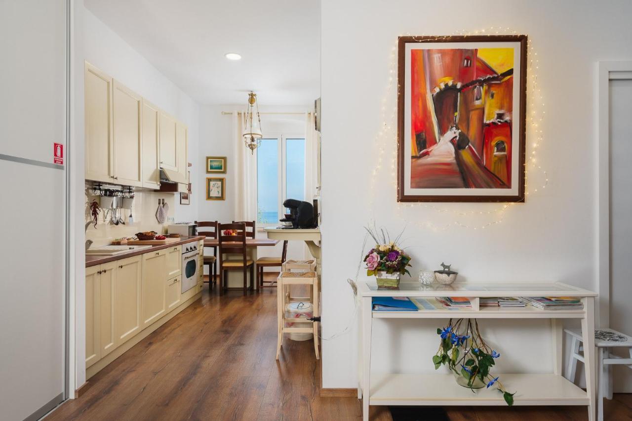 Apartment Nina Πόρετς Εξωτερικό φωτογραφία